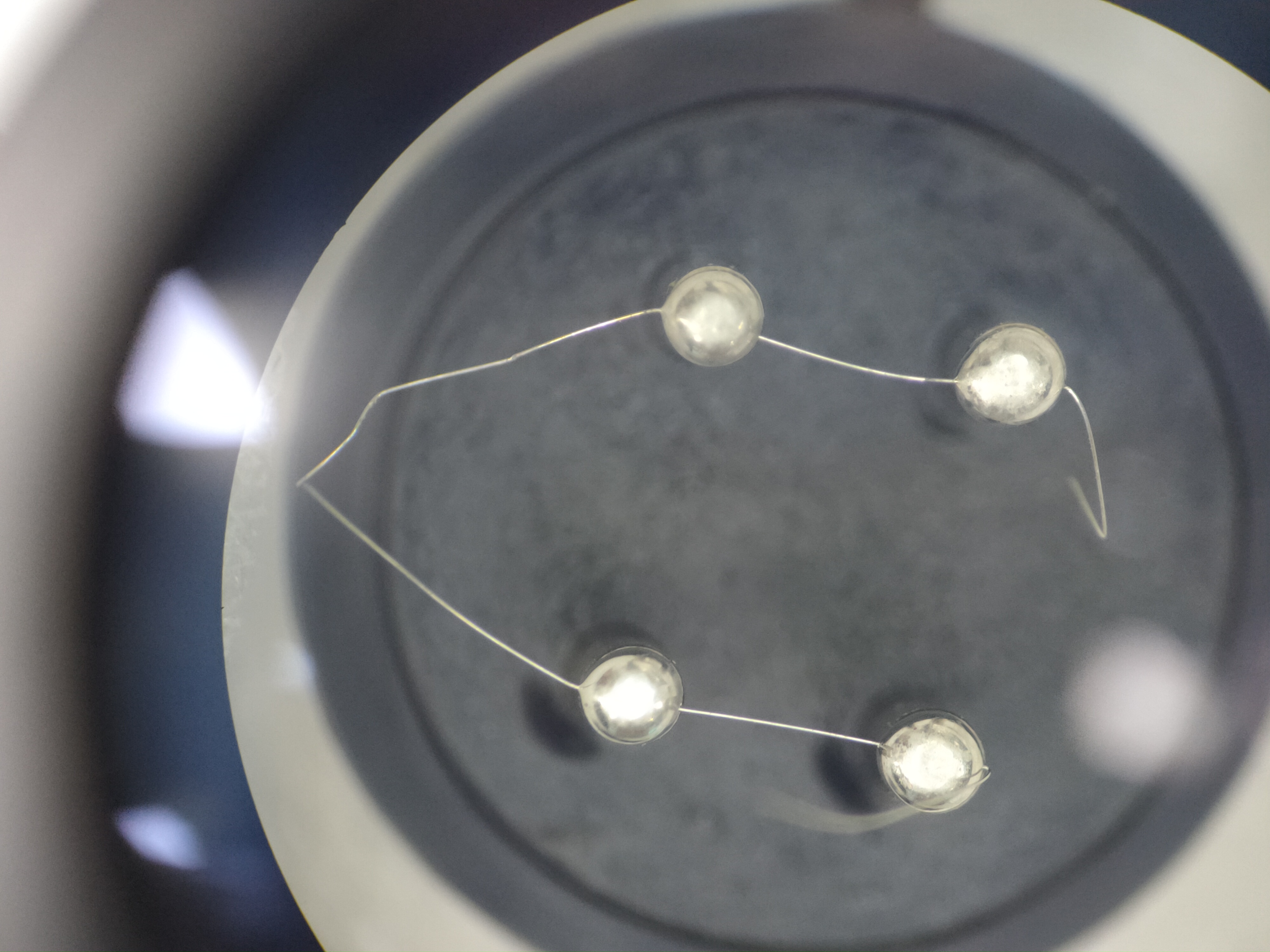 微型精密电子器件的超细导线连接技术解析与实践要点